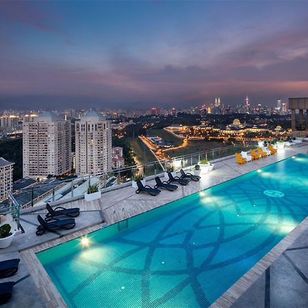 도셋 하르타마스 쿠알라룸푸르 호텔 외부 사진 Infinity pool at the rooftop of the hotel